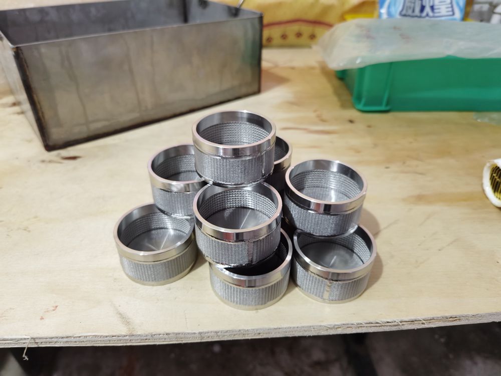 燒結網(wǎng)使用過程中要避免哪些問題？