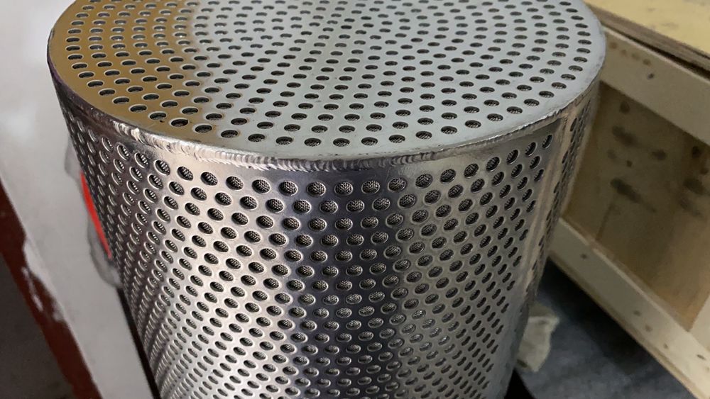 沖孔板復(fù)合網(wǎng)的用途你知道嗎？