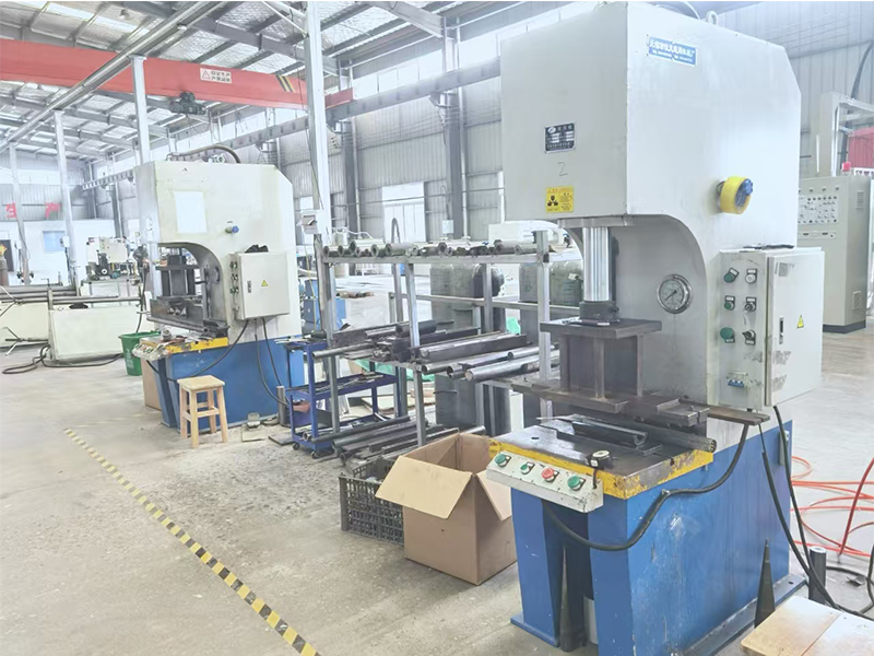 生產(chǎn)設(shè)備